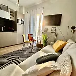 Design At Garda Apartamento Desenzano del Garda